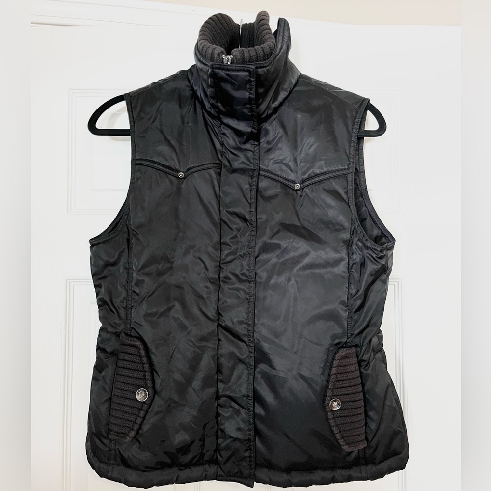 Esprit Black Puffer Vest Size Large